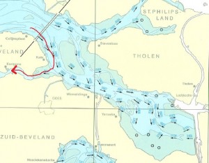 Après la renverse, la mer monte et le courant nous "pousse" vers le fond de l'estuaire.